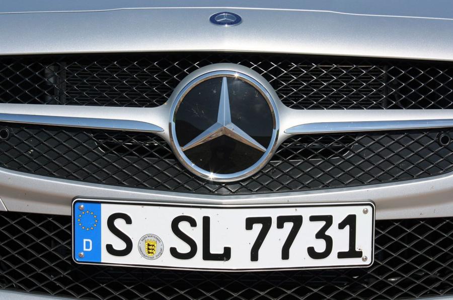  Mercedes-Benz SL550 2013 года  (фото 43 из 51)